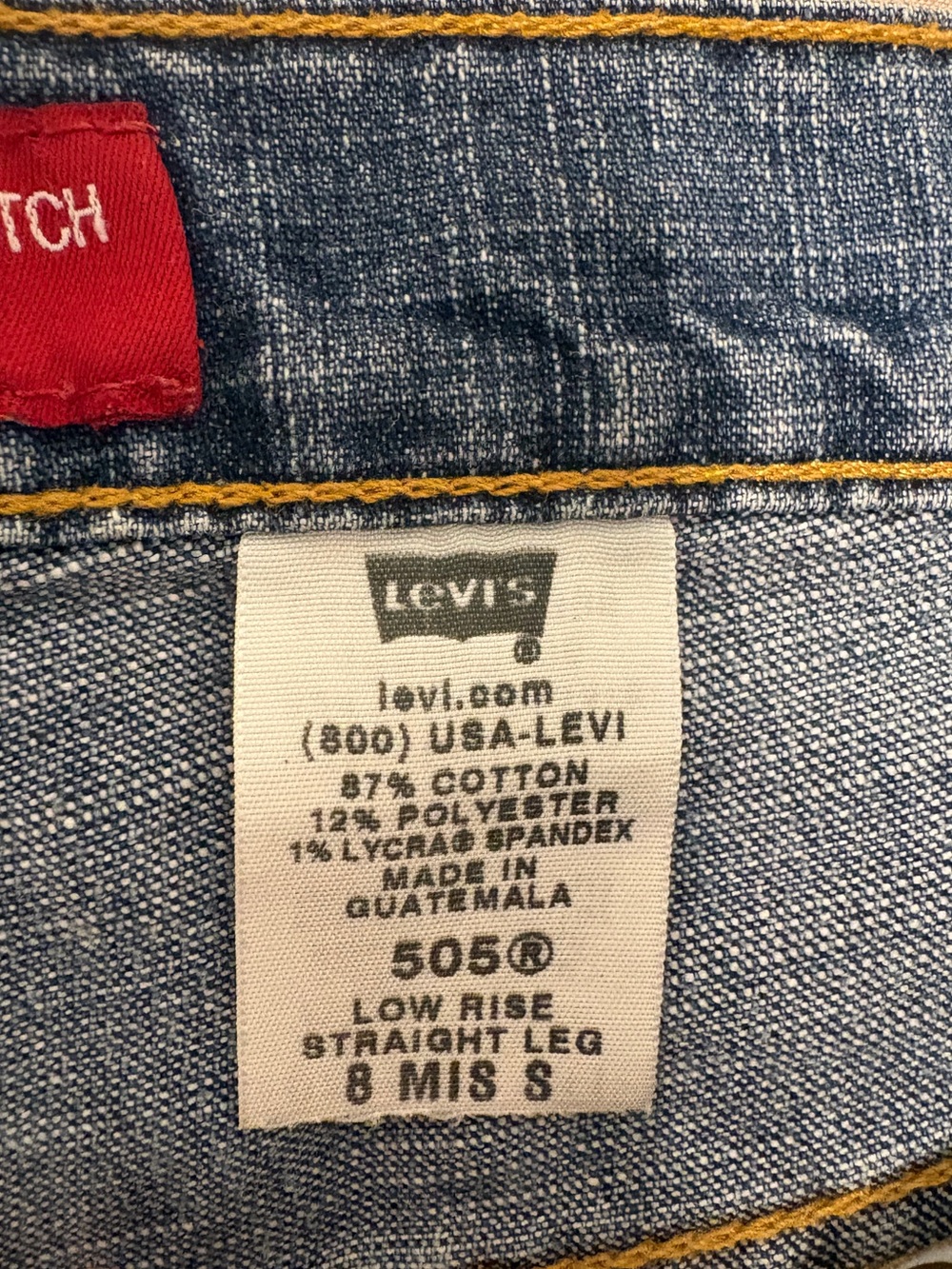 Vintage Low Rise Levi’s Jeans - Picture 4 of 4